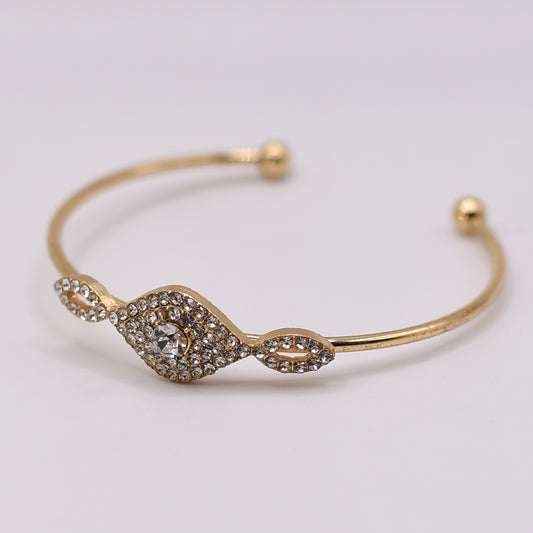 Trio Diamond Engrave Cuff Bangle