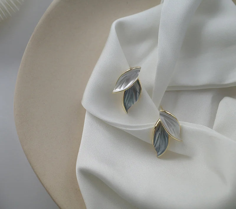 New-Arrival-Silver-Color-Blue-White-Leaf-Stud-Luxury-Jewelry3