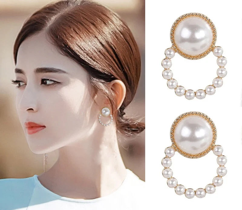 Shiny Pearl Design Noble Round Shape Earring4