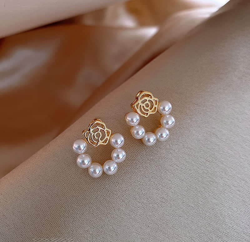 Rose Pearl Stud Earrings For Women2