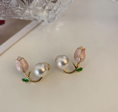 French-Light-Luxury-Pink-Tulip-Flower-Pearl-Stud-Earrings1