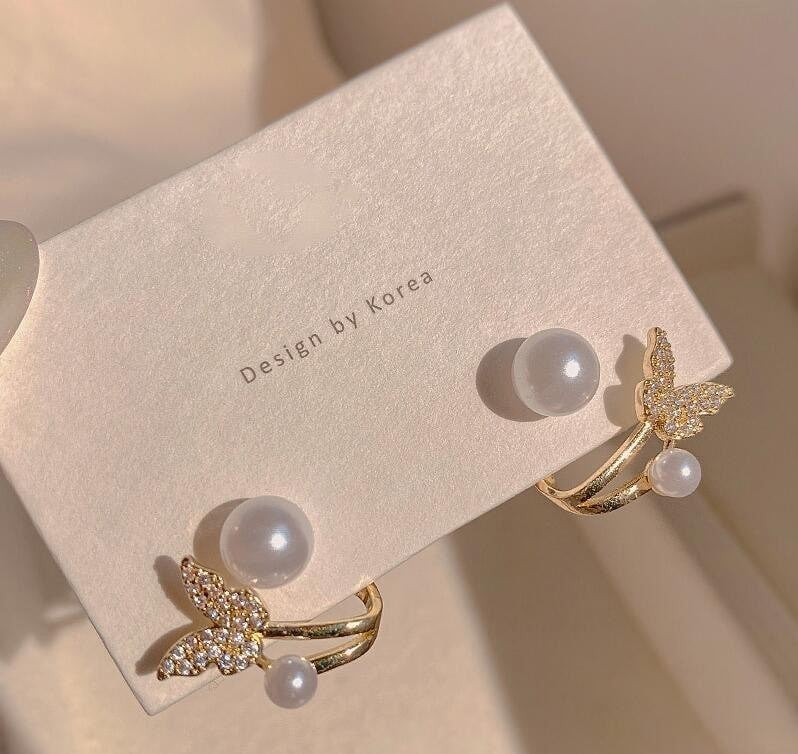 Golden Butterfly Pearl Stud For Girls 1