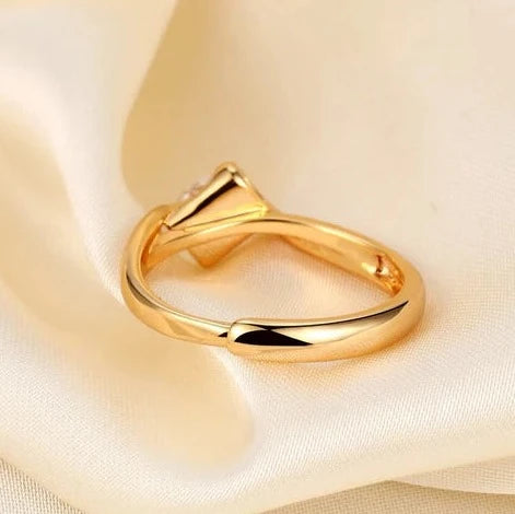 Single Diamond Heart Adjustable Gold Ring2