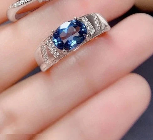 Zircon-Diamonds-blue-ring