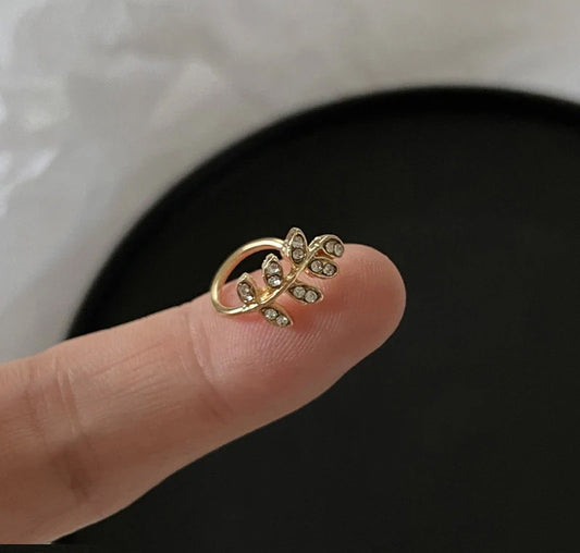 Delicate Zircon Leaf Single Ear Cuff